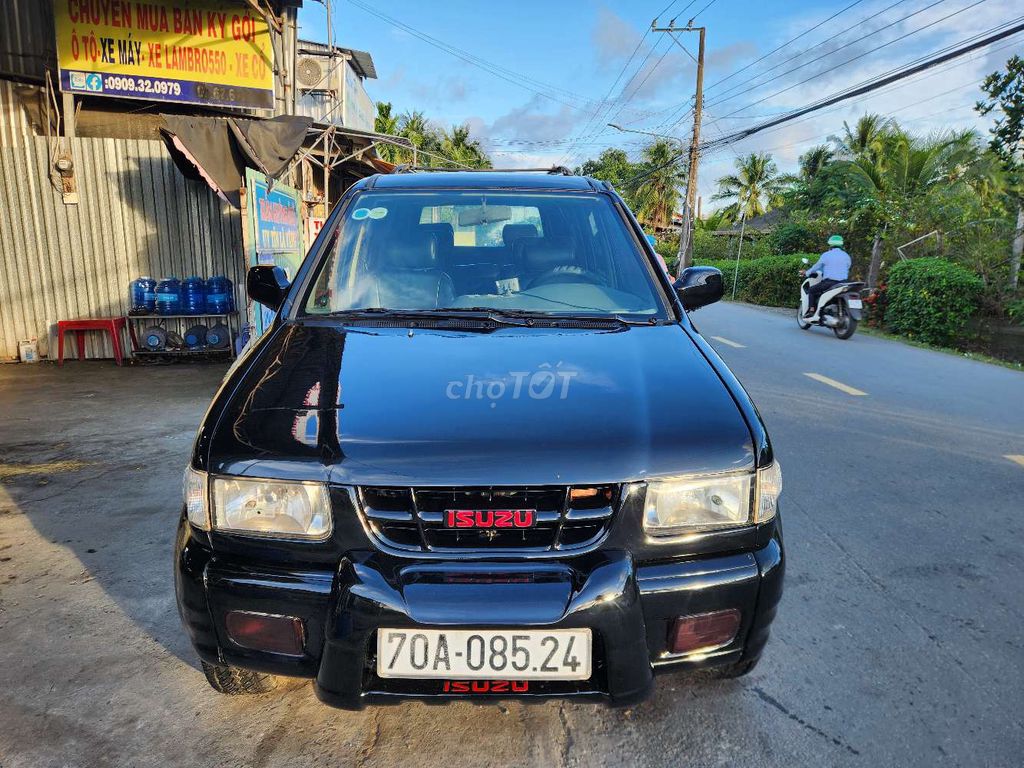 Isuzu Hi.Lander 2004 Số sàn Đen. Mua bán Ô tô tại Huyện Chợ Gạo Tiền Giang được đăng bởi Trần Huỳnh ÔtÔ cũ Tiền Giang hình 3