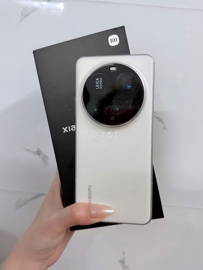 Xiaomi 15 Ultra 12/256Gb fullbox nội địa. Mua bán Điện thoại tại Quận 8 Tp Hồ Chí Minh được đăng bởi BÉ ÚT hình 1