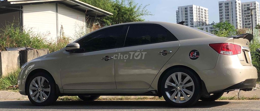 Kia Forte 2013 S 1.6 AT - 101000 km