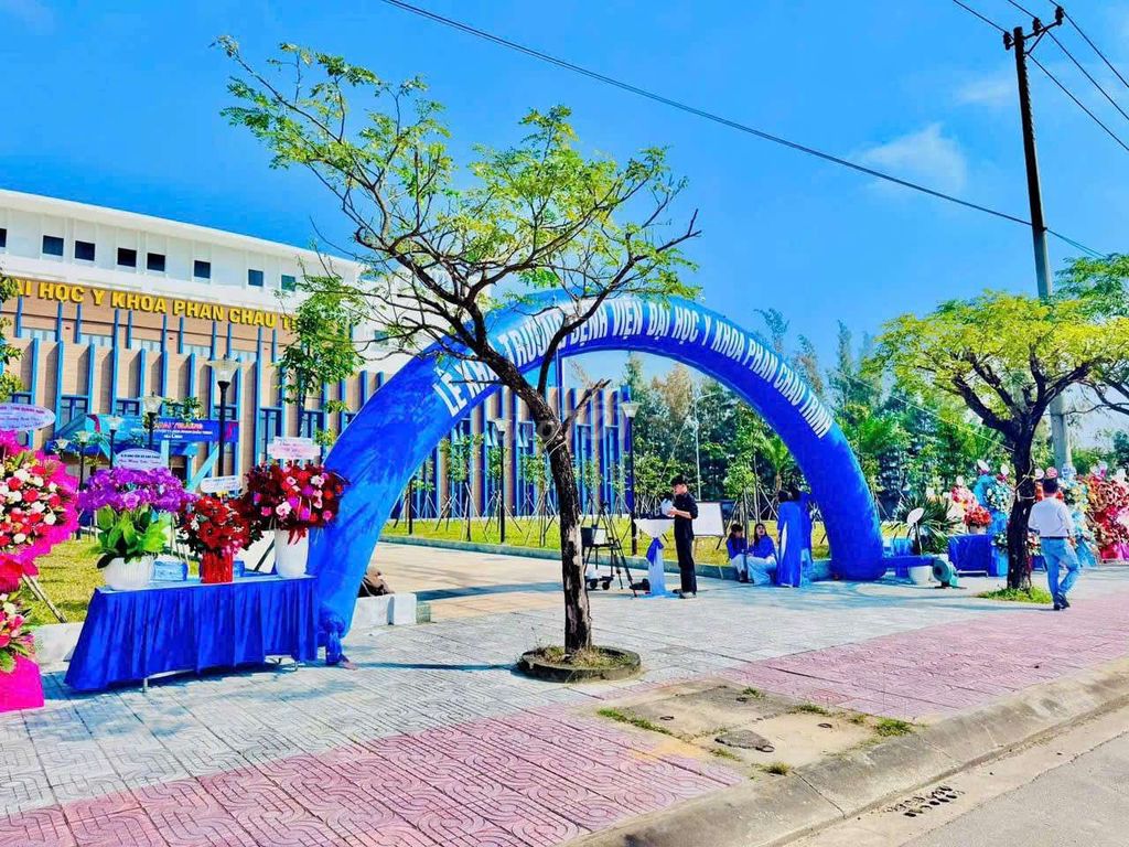 CẦN BÁN LÔ BIỆT THỰ GẦN GÓC NGÃ TƯ,GẦN BV PHAN CHÂU TRINH,GIÁ CỰC TỐT