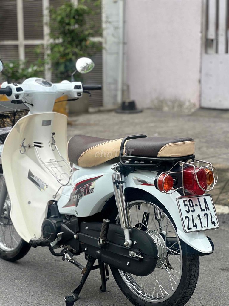 Xe 50cc đời mới xe lướt ngay chủ công chứng. Mua bán Xe máy tại Quận 7 Tp Hồ Chí Minh được đăng bởi Chuyên bán xe đẹp zin keng 9 chủ hình 3