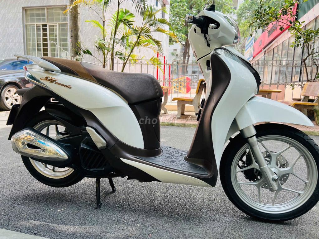 HONDA SH MODE 125 TRẮNG NÂU NGUYÊN BẢN BIỂN 29. Mua bán Xe máy tại Quận Nam Từ Liêm Hà Nội được đăng bởi TRÍ KIÊN hình 4