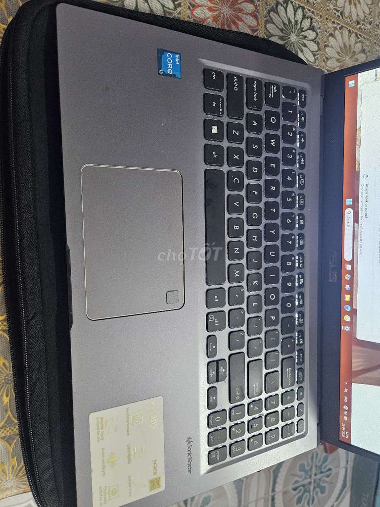 ASUS X515 i3 4GB Windows 11 Home Xám. Mua bán Laptop tại Thành phố Thủ Dầu Một Bình Dương được đăng bởi Ngọc Dũng hình 1
