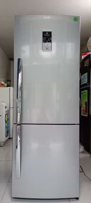 Tủ lạnh Electrolux 315 lít