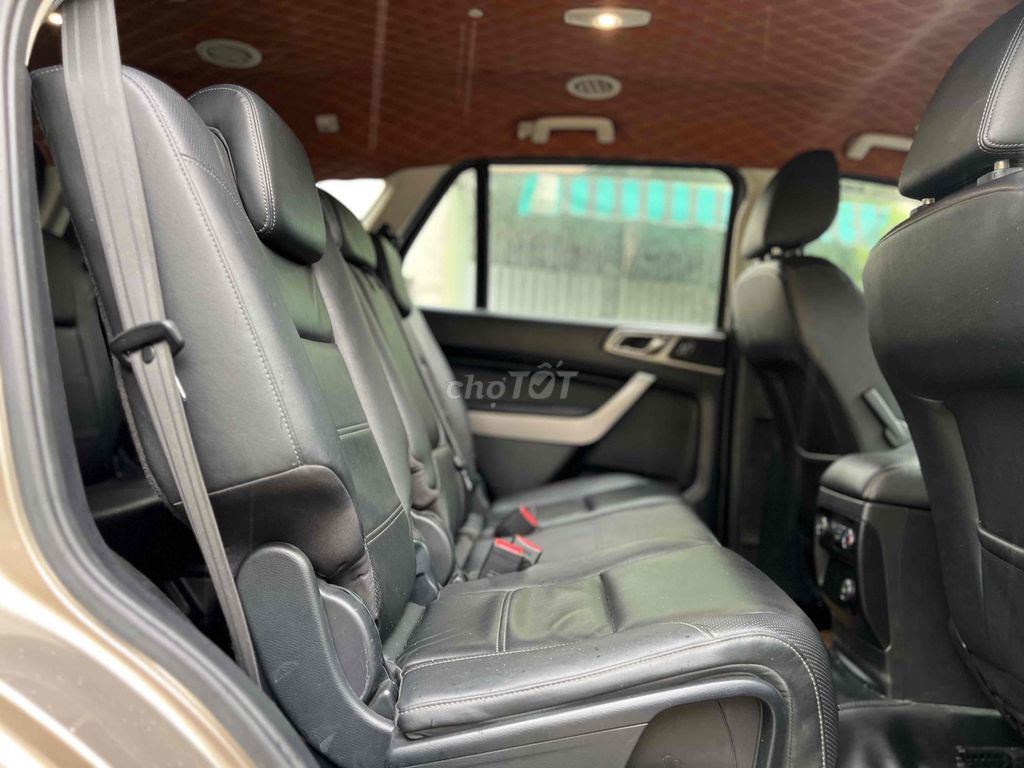 Everest Trend 2018 2.0 Chất xe đẹp - Giá hợp lý. Mua bán Ô tô tại Quận Gò Vấp Tp Hồ Chí Minh được đăng bởi DH AUTO FORD CHUYÊN XE FORD LƯỚT CHẤT LƯỢNG CAO hình 9