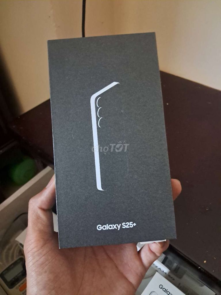 Samsung Galaxy S25+ 256GB Xanh Mới. Mua bán Điện thoại tại Quận Sơn Trà Đà Nẵng được đăng bởi Toan Mai hình 1