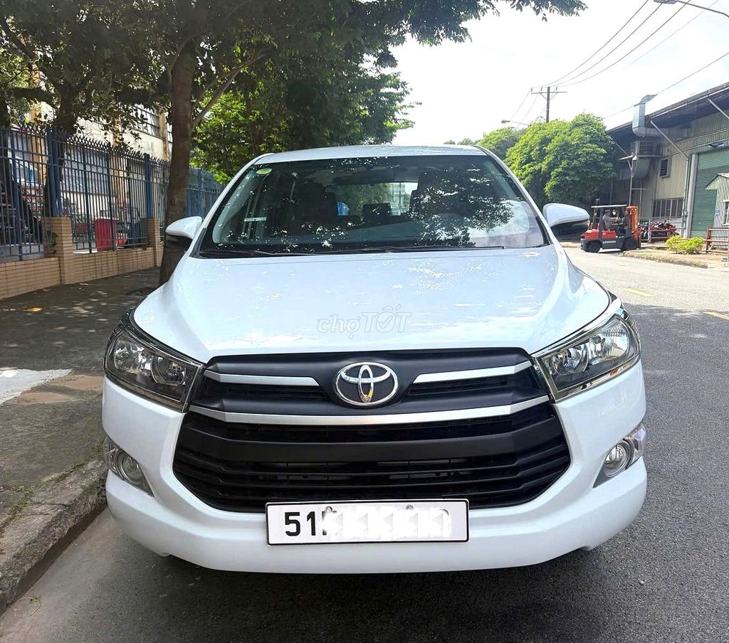 Toyota Innova 2.0E 2019 механическая коробка передач