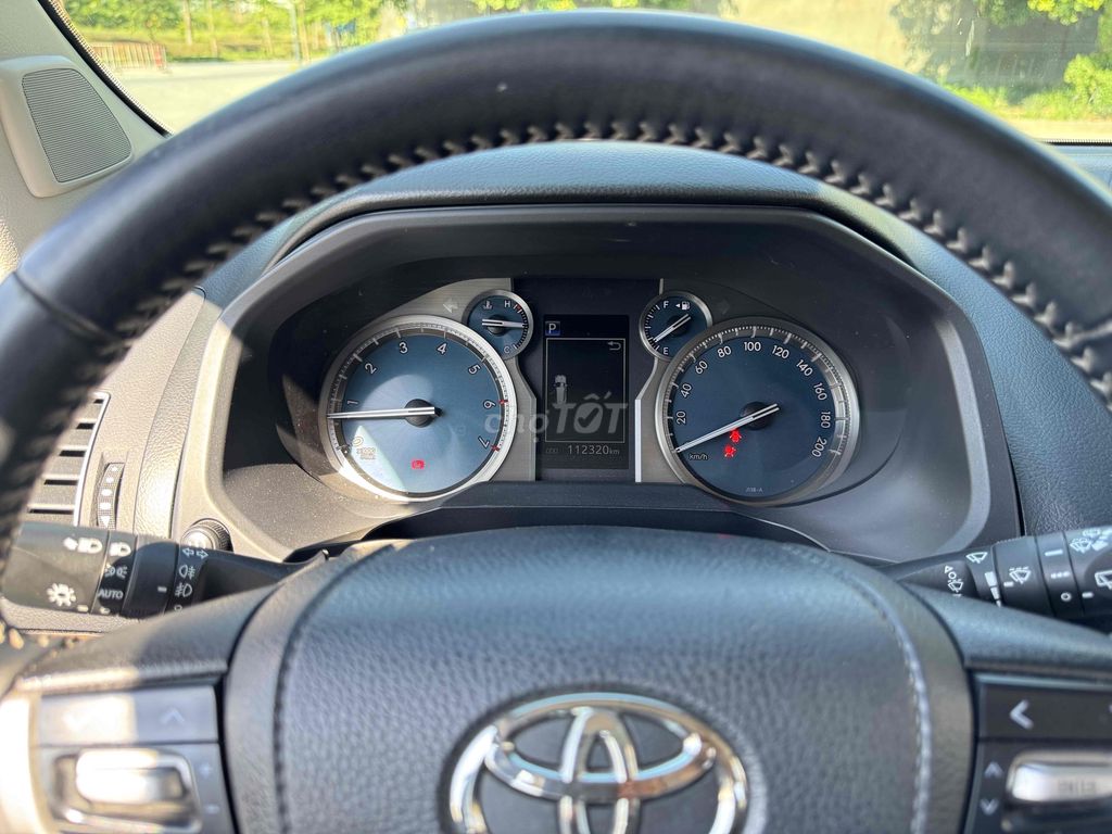 CẦN BÁN TOYOTA PRADO 2.7 VX MODEL 2018 SIÊU MỚI. Mua bán Ô tô tại Quận Bắc Từ Liêm Hà Nội được đăng bởi Mr PHÁT THÁI HÀ AUTO hình 12