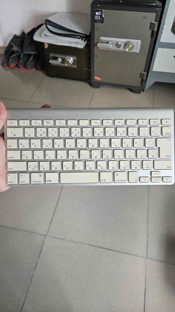 Bàn phím Apple Magic Keyboard 1. Mua bán Phụ kiện (Màn hình, Chuột...) tại Quận Phú Nhuận Tp Hồ Chí Minh được đăng bởi Tấn Dũng hình 1