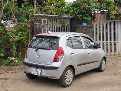 Hyundai i10 cọp rin đét