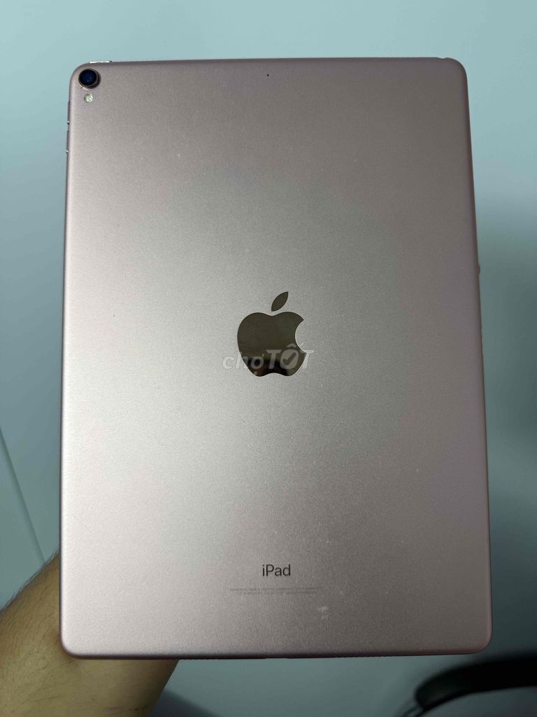 Apple iPad Pro 10.5 inch 64GB. Mua bán Máy tính bảng tại Huyện Bình Chánh Tp Hồ Chí Minh được đăng bởi Nguyễn Thành Lâm hình 1