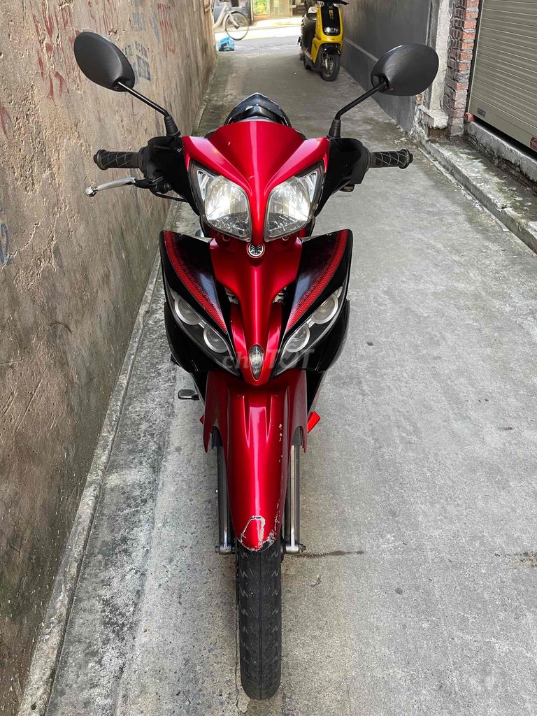 Yamaha Jupiter 2011 красный полуавтомат