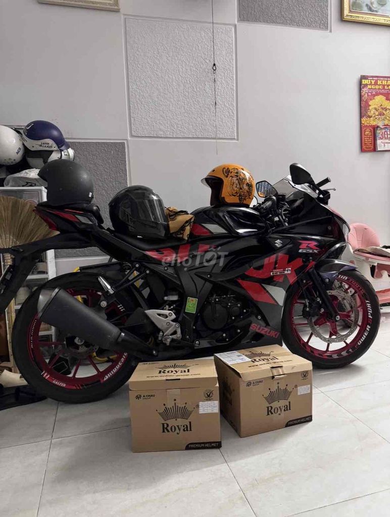 Cần bán lấy vợ GSX-R150 2020 Đen đỏ biển SG. Mua bán Xe máy tại Quận 8 Tp Hồ Chí Minh được đăng bởi Vinh auto hình 3