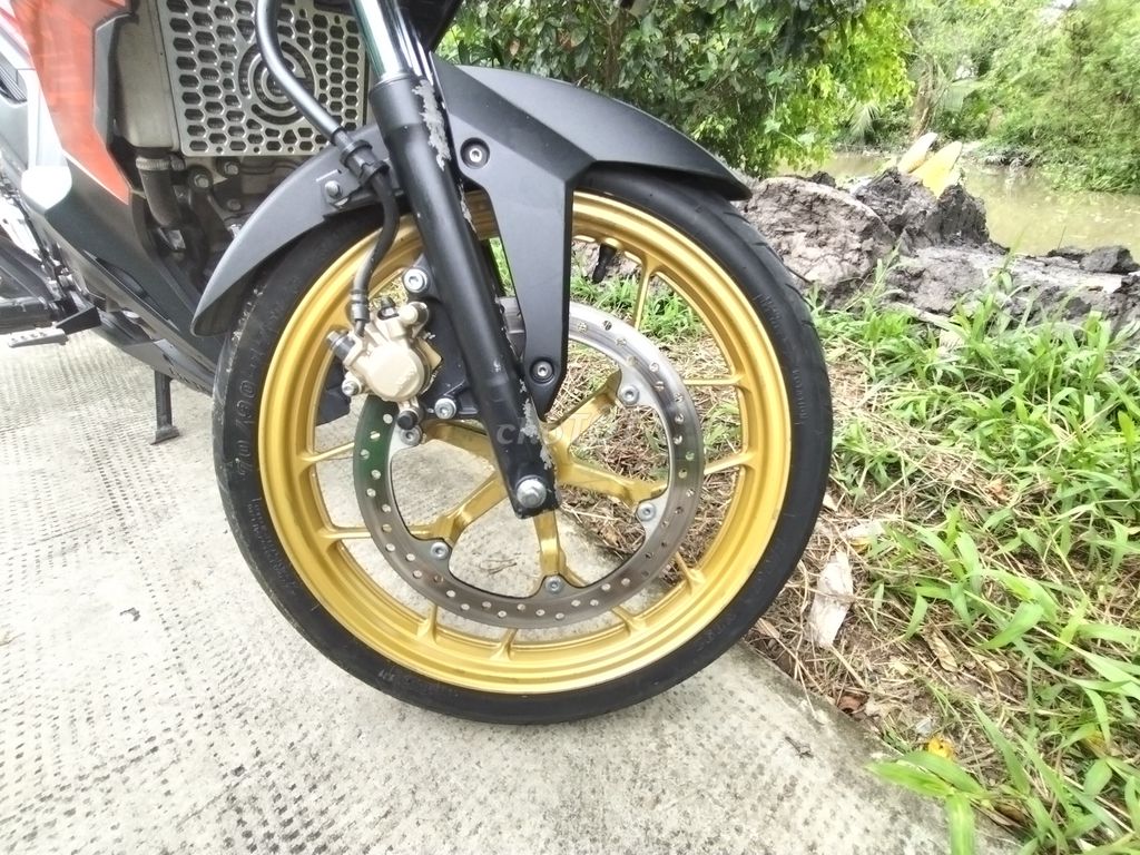 Nhà dư không sử dụng bán xe. Mua bán Xe máy tại Thị xã Bình Minh Vĩnh Long được đăng bởi Châu Sâm hình 2