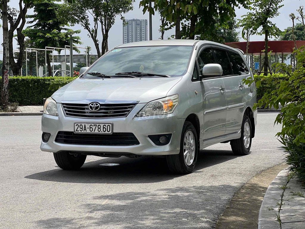 Toyota Innova 2013 2.0E - 170000 km. Mua bán Ô tô tại Quận Hà Đông Hà Nội được đăng bởi Tiến Mình hình 4
