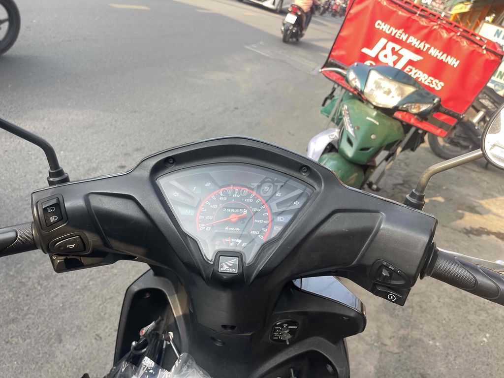 rsx fi cọp lốp theo xe êm như xe điện. Mua bán Xe máy tại Quận Gò Vấp Tp Hồ Chí Minh được đăng bởi phan văn tài hình 7