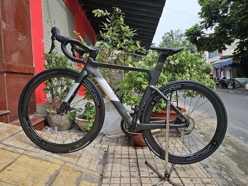 Xe đạp Java Fuoco Disc 2024 Carbon xám mờ. Mua bán Xe đạp tại Quận Tân Phú Tp Hồ Chí Minh được đăng bởi Minh Đan hình 8