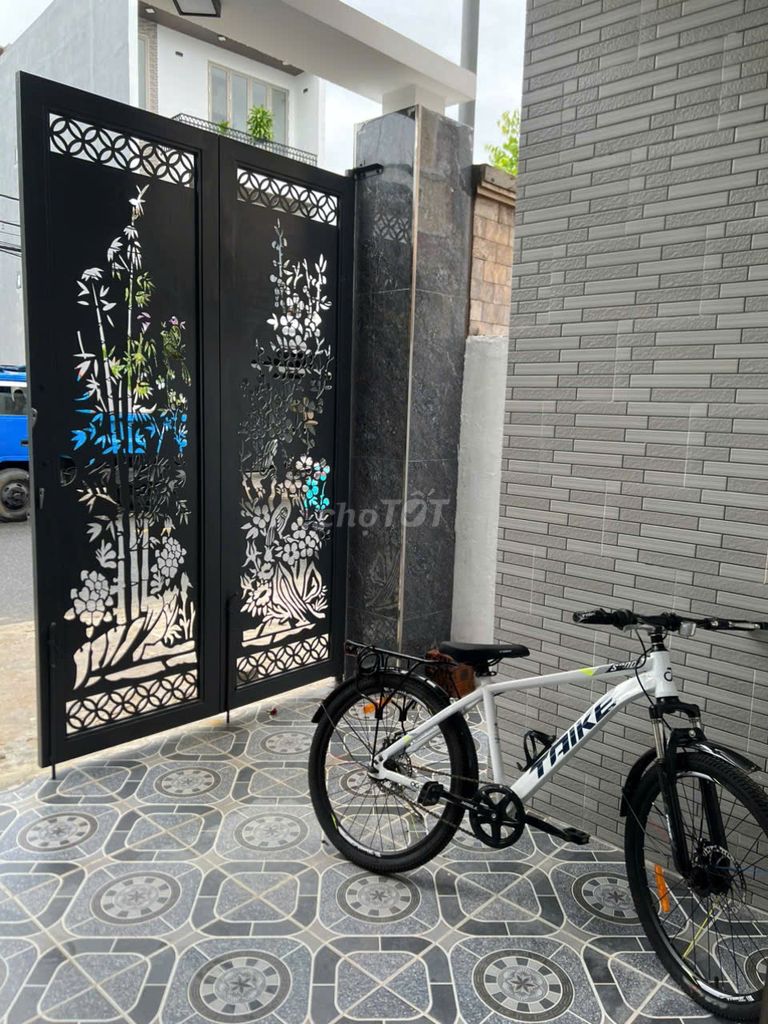 Brand-new furnished 3-bedroom house in leafy Nam Việt Á — photo 10