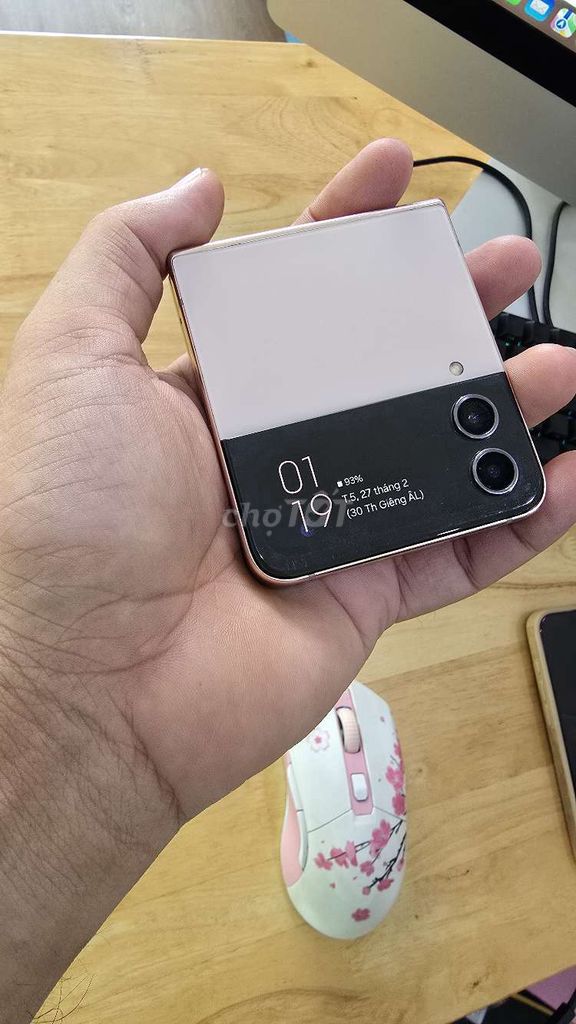 Samsung Galaxy Z Flip4 256G chính hãng 🇻🇳. Mua bán Điện thoại tại Quận Ninh Kiều Cần Thơ được đăng bởi hiển mobile hình 1
