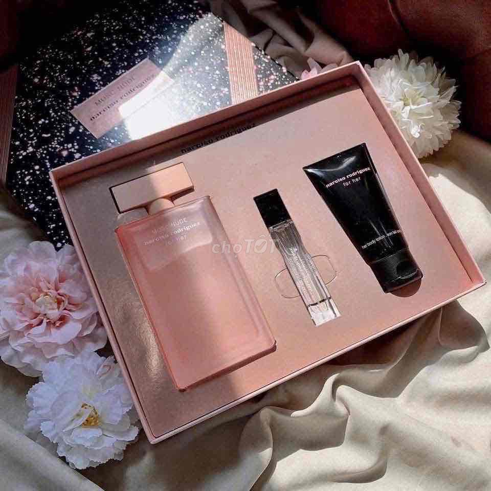 Nước hoa Narciso Rodriguez Musc Nude For Her Nữ. Mua bán Nước hoa tại Quận 10 Tp Hồ Chí Minh được đăng bởi Baby Girl Lovely hình 1