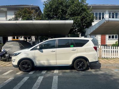 Toyota Innova 2.0 Venturer 2020