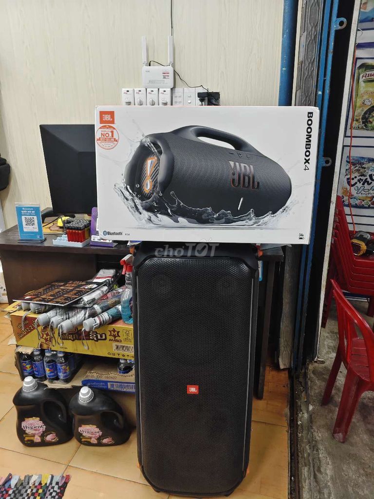 Loa Bluetooth JBL Boombox 4 Đen 210W. Mua bán Tivi, Âm thanh tại Thành phố Hội An Quảng Nam được đăng bởi Hanh Lữ hình 1