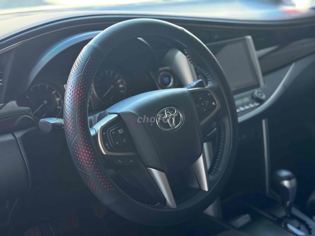 Toyota Innova Venturer 2020 ( PB 2021 ) odo 71,000. Mua bán Ô tô tại Thành phố Đà Lạt Lâm Đồng được đăng bởi ĐỒNG MOTOR 2  cá nhân hình 4