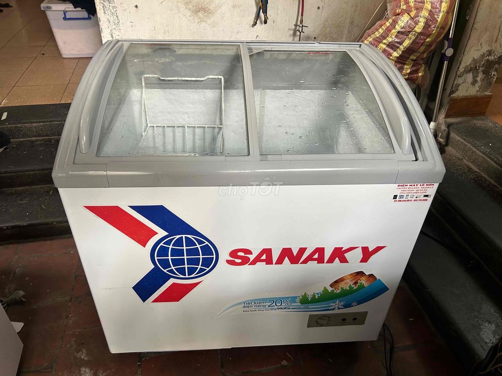 Tủ đông kính Sanaky 300 lít .máy zin 100%. Mua bán Tủ lạnh tại Quận Nam Từ Liêm Hà Nội được đăng bởi LÊ MiNH SƠN hình 1