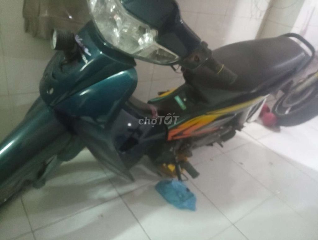 Xe wave đang chạy máy êm zin toàn bộ. Mua bán Xe máy tại Thành phố Ngã Bảy Hậu Giang được đăng bởi Lê Thành hình 2