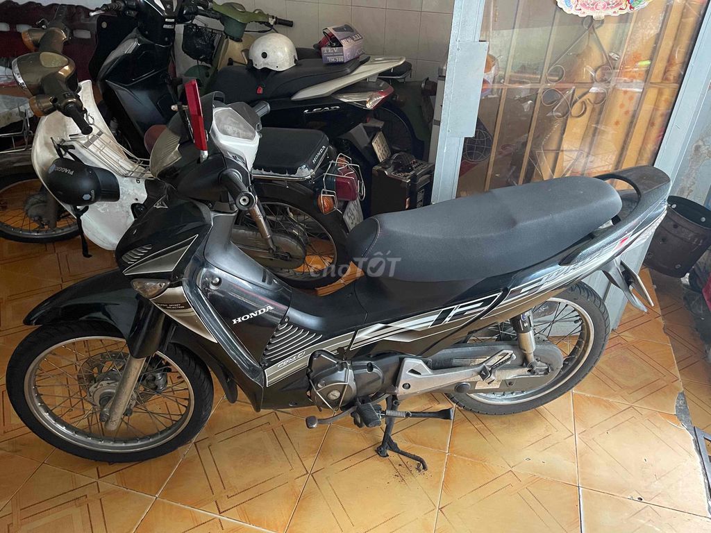 xe để lâu k chạy, chỉ còn cavet. Mua bán Xe máy tại Quận 4 Tp Hồ Chí Minh được đăng bởi Quốc Khánh hình 3