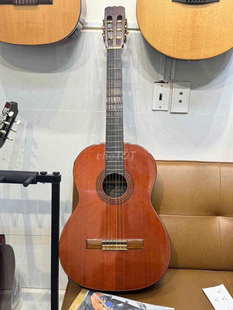 Đàn guitar Suzuki Gỗ Nâu cho người mới bắt đầu. Mua bán Nhạc cụ tại Quận 8 Tp Hồ Chí Minh được đăng bởi vo Huu tai hình 1