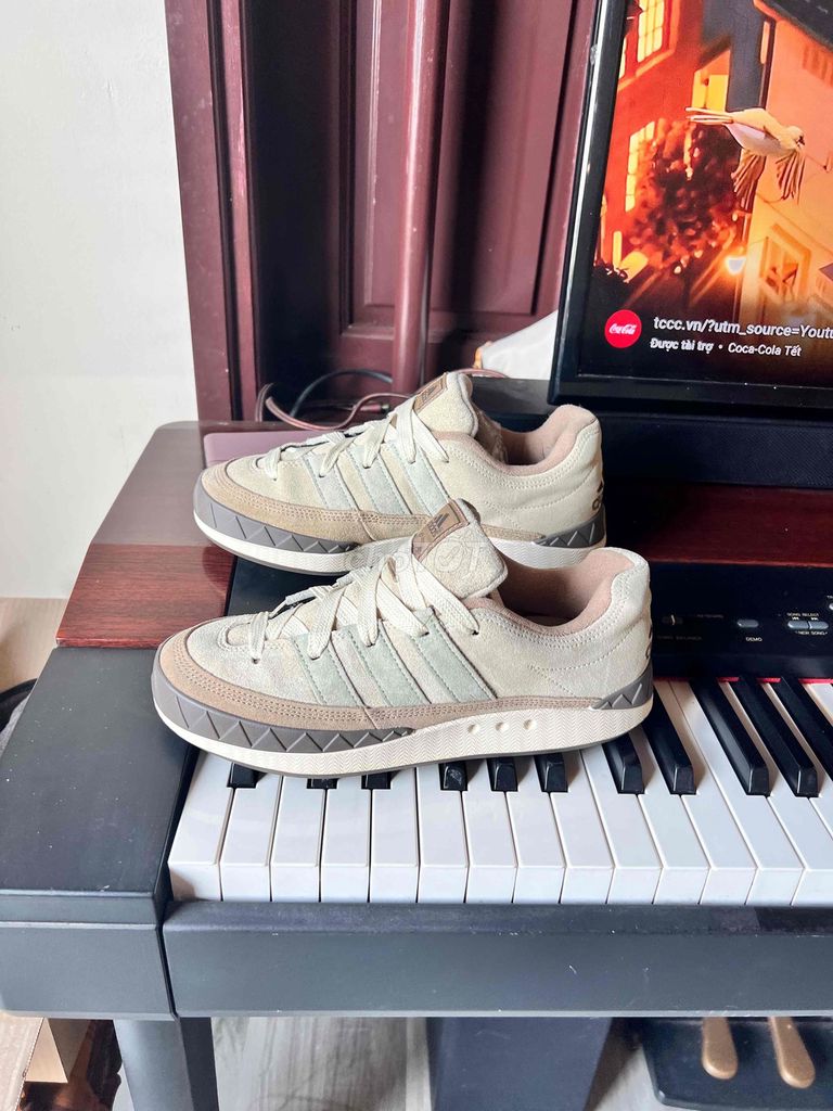 Giày da lộn Adidas Adimatic chính hãng Size 39-40. Mua bán Giày dép tại Thành phố Bắc Giang Bắc Giang được đăng bởi Giày Si chính hãng nhập Thái trực tiếp  hình 1