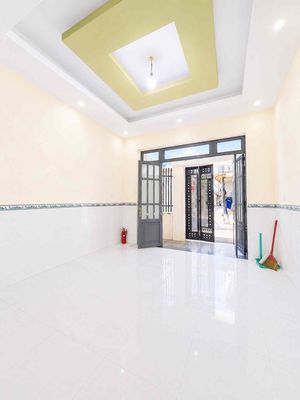 Bán Gấp Nhà Nguyễn Hữu Tiến 72m2 4x18 giá 5ty8