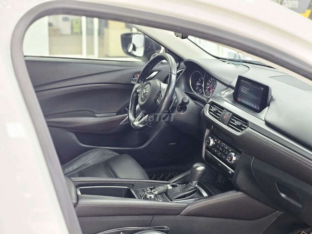 Mazda 6 2017 đklđ 2018 2.0 Premium - 69000 km. Mua bán Ô tô tại Thành phố Thủ Đức Tp Hồ Chí Minh được đăng bởi Tuấn Anh hình 5