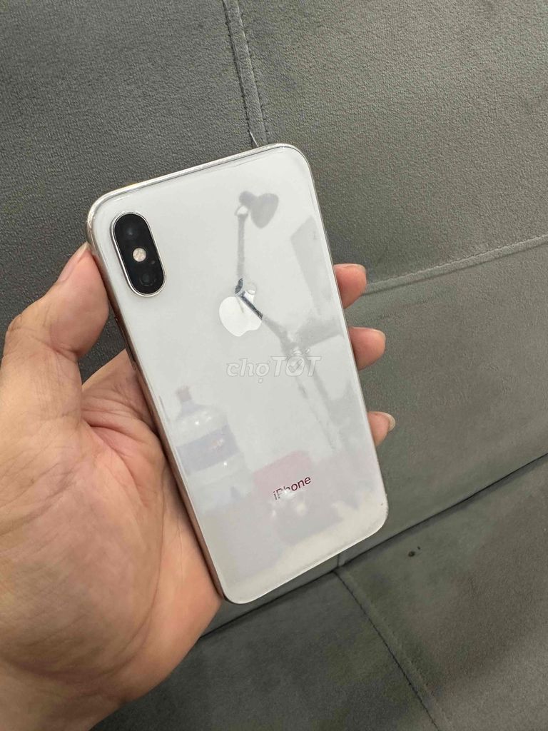 Apple iPhone X 64GB Bạc. Mua bán Điện thoại tại Quận Đống Đa Hà Nội được đăng bởi Ng Hoang Anh hình 1