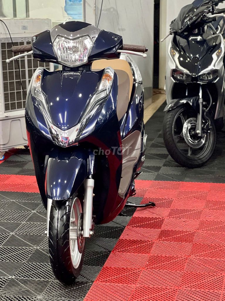 💥Lead 2018 khoá Smartkey BS47 chính chủ ký giấy. Mua bán Xe máy tại Thành phố Thủ Đức Tp Hồ Chí Minh được đăng bởi XE MÁY THỦ ĐỨC hình 4