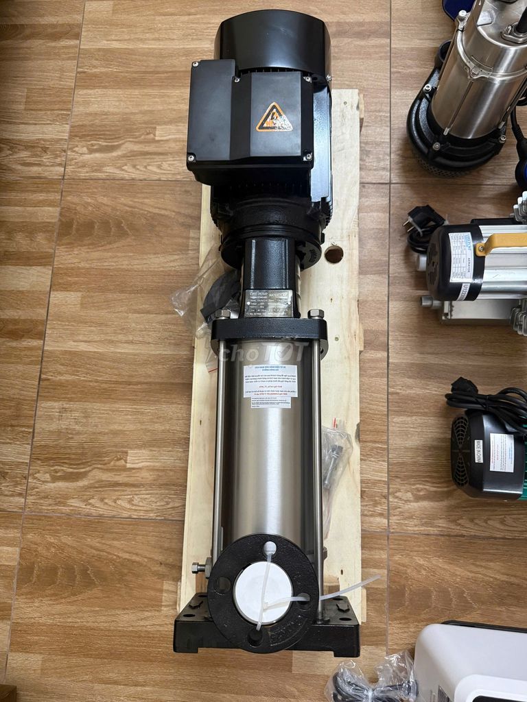 Máy bơm trục đứng UPTI CDLFM 2-15 220V/1.5kW. Mua bán Đồ chuyên dụng, Giống nuôi trồng tại Quận Hà Đông Hà Nội được đăng bởi Nguyen Tuan Anh hình 1