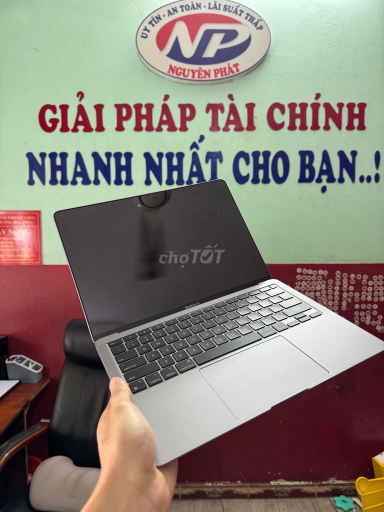 Apple Macbook Air M1 8GB/256GB Xám. Mua bán Laptop tại Thành phố Biên Hòa Đồng Nai được đăng bởi Cầm Đồ Nguyên Phát hình 1