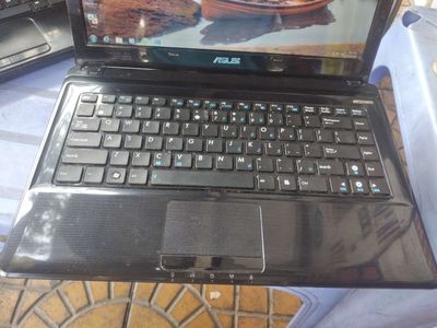 Laptop Asus I3 ram 4g màn 14in pin cầm tốt 2h
