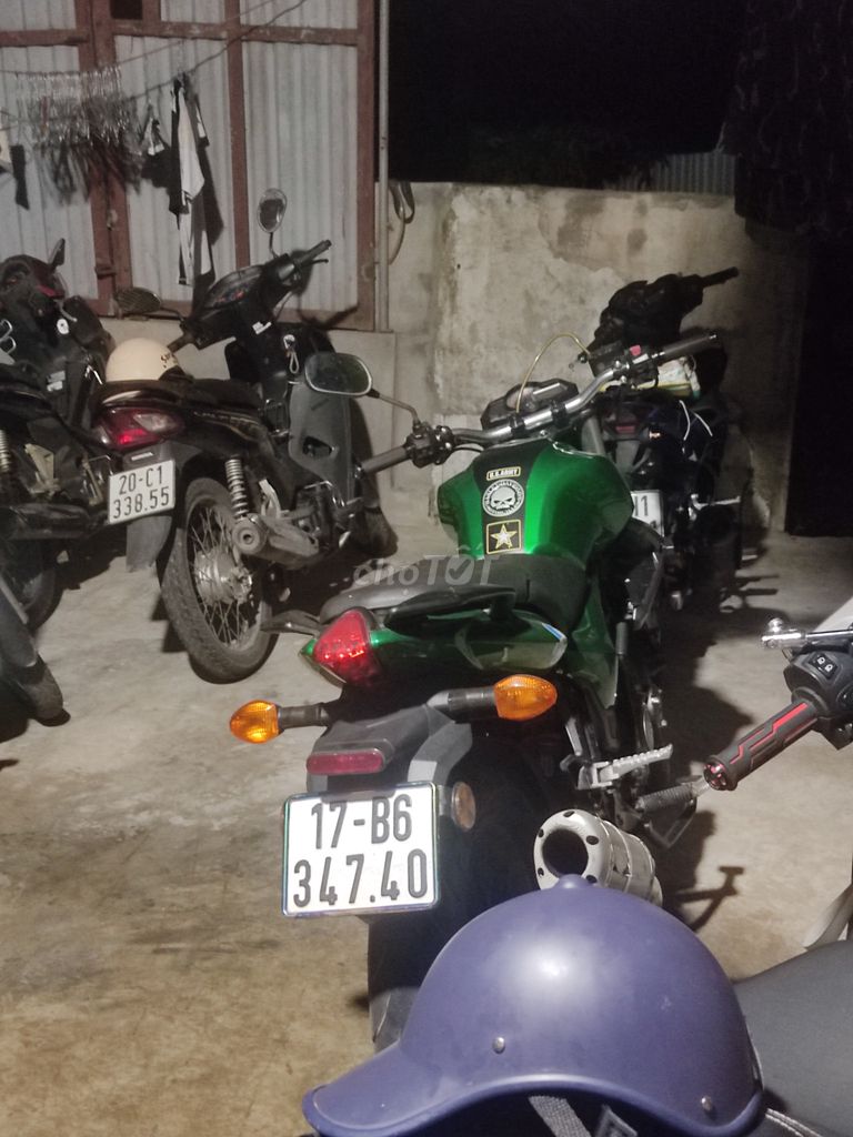 Benelli tnt150. Mua bán Xe máy tại Huyện Hưng Hà Thái Bình được đăng bởi Hiếu Vũ Duy hình 3