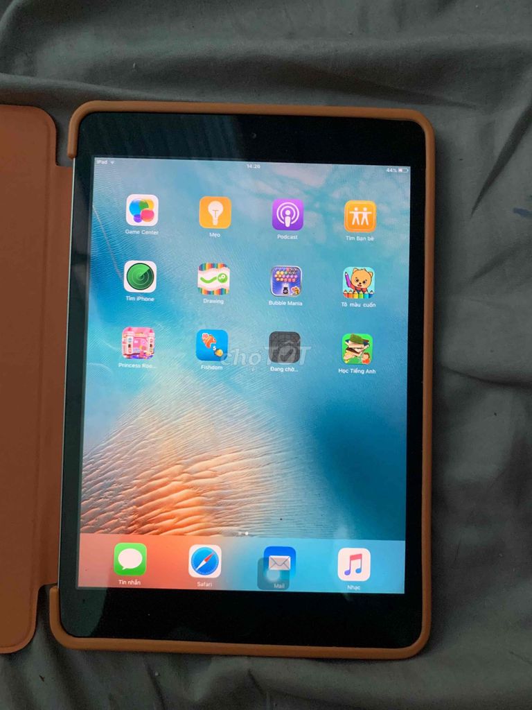Apple iPad Đen. Mua bán Máy tính bảng tại Huyện Long Điền Bà Rịa - Vũng Tàu được đăng bởi Nguyen Ngoc Do Thai hình 1