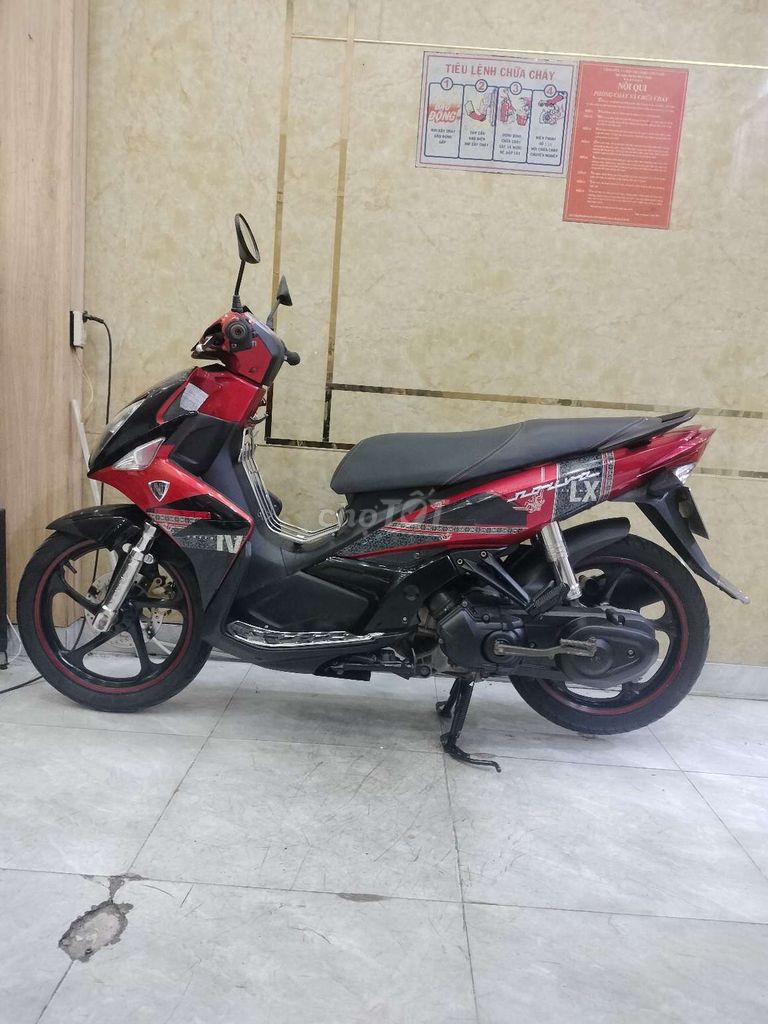Yamaha Nouvo 4 2012 Đỏ đen, Máy Bao Ngọt Mạnh. Mua bán Xe máy tại Quận 12 Tp Hồ Chí Minh được đăng bởi Duy Khánh hình 1