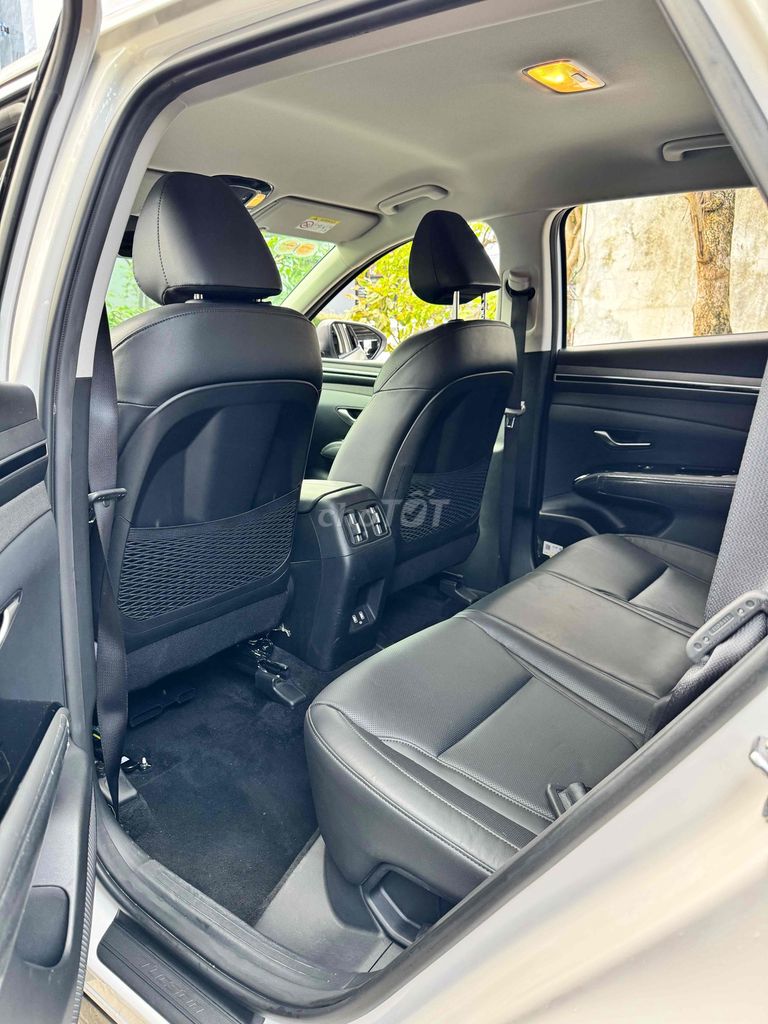 Hyundai Tucson 2023 2.0 AT Đặc biệt - 49900 km. Mua bán Ô tô tại Quận Ngũ Hành Sơn Đà Nẵng được đăng bởi Vinh hình 15