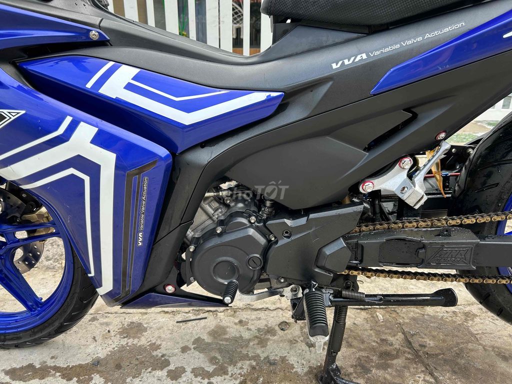 Yamaha Exciter 155 VVA khoá Smartkey CHÍNH CHỦ. Mua bán Xe máy tại Thành phố Mỹ Tho Tiền Giang được đăng bởi Trân Phong hình 3