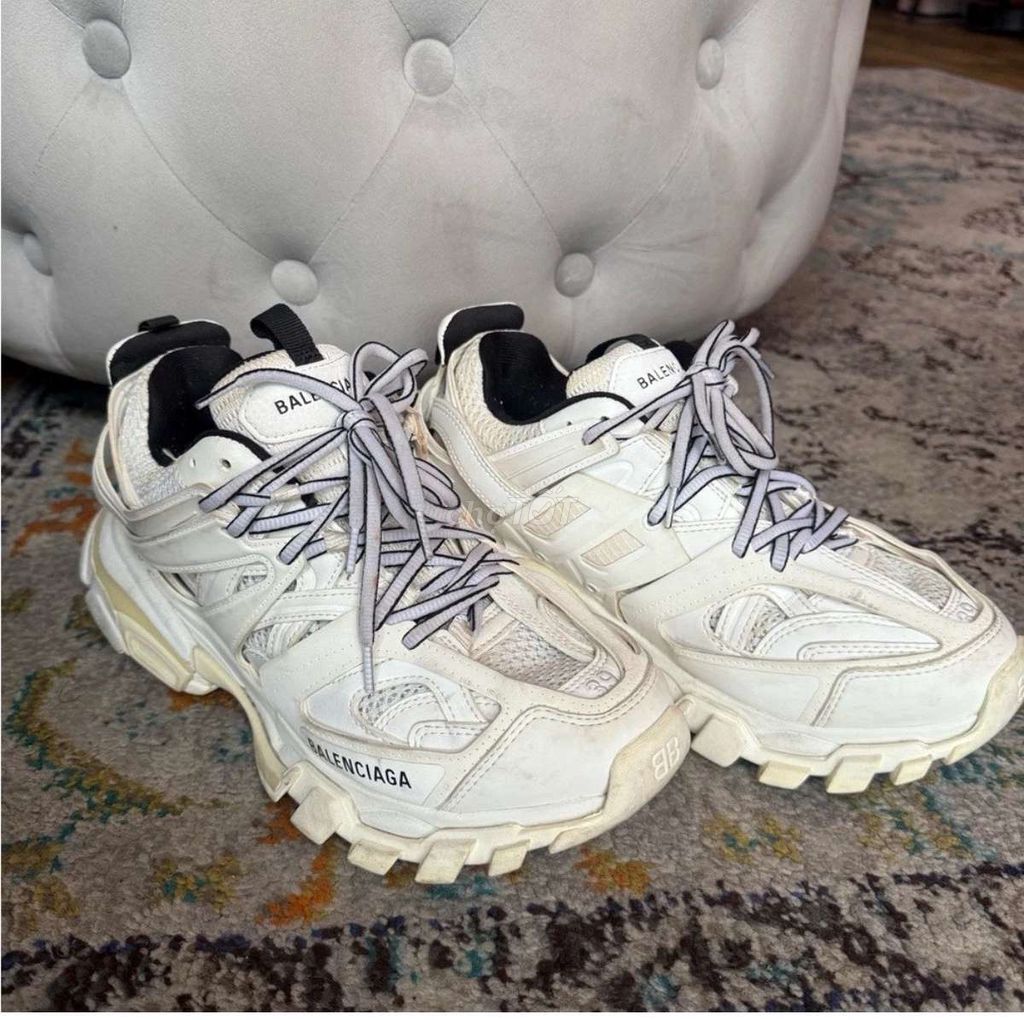 Giày Balenciaga Track Aut Size 43. Mua bán Giày dép tại Quận Bình Thạnh Tp Hồ Chí Minh được đăng bởi Duy hình 1