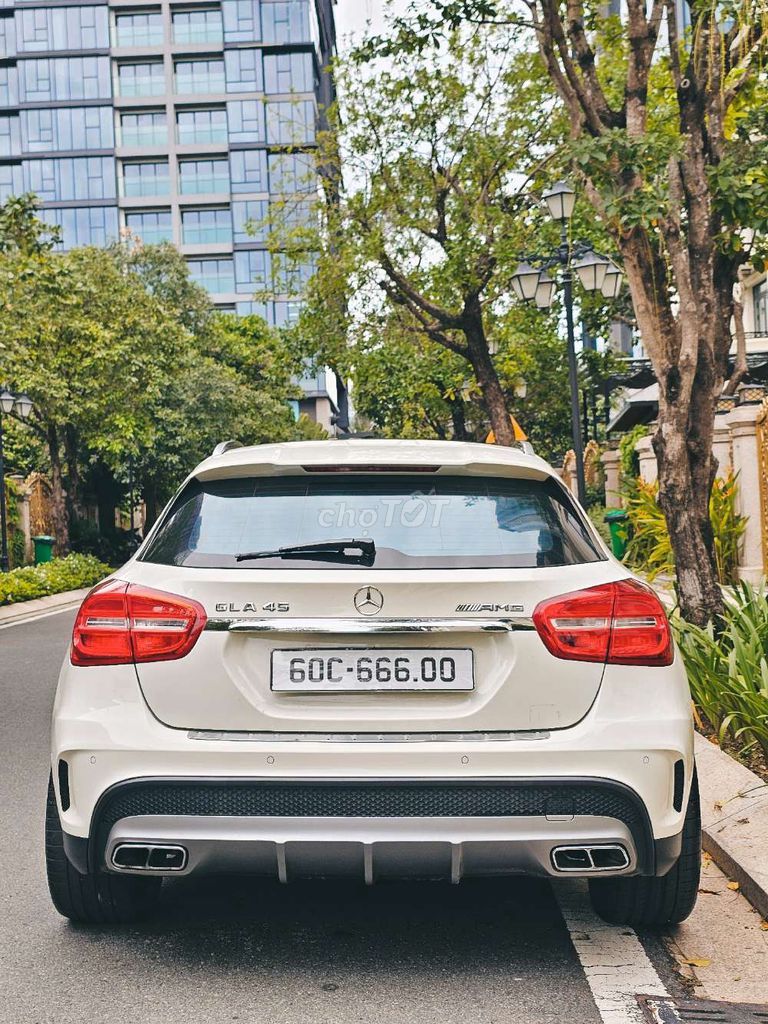 Mer GLA45 AMG 50.000 km chuẩn rất mới. Mua bán Ô tô tại Quận 1 Tp Hồ Chí Minh được đăng bởi Duy Nguyễn hình 4