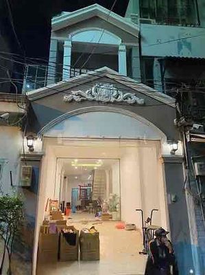 Аренда · 2 комн. · 77 м² · Quận Bình Thạnh, ул. Đường Phú Mỹ