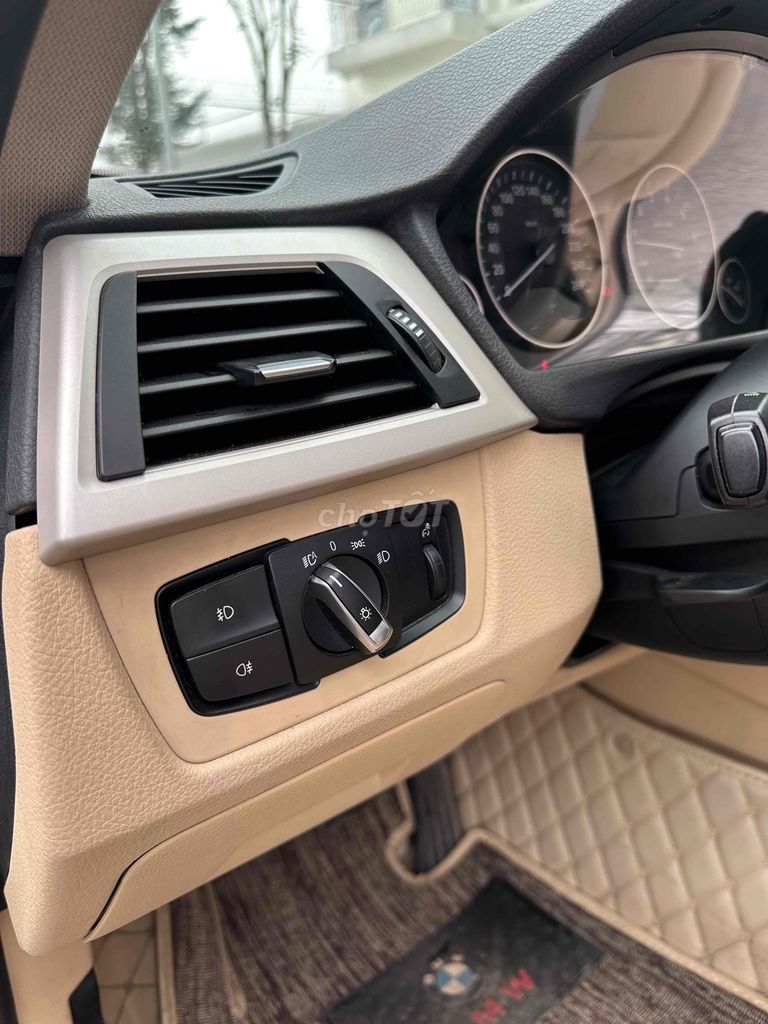 BMW 3 Series 2015 320i - 96839 km. Mua bán Ô tô tại undefined undefined được đăng bởi TIẾN QUÂN CAR hình 19