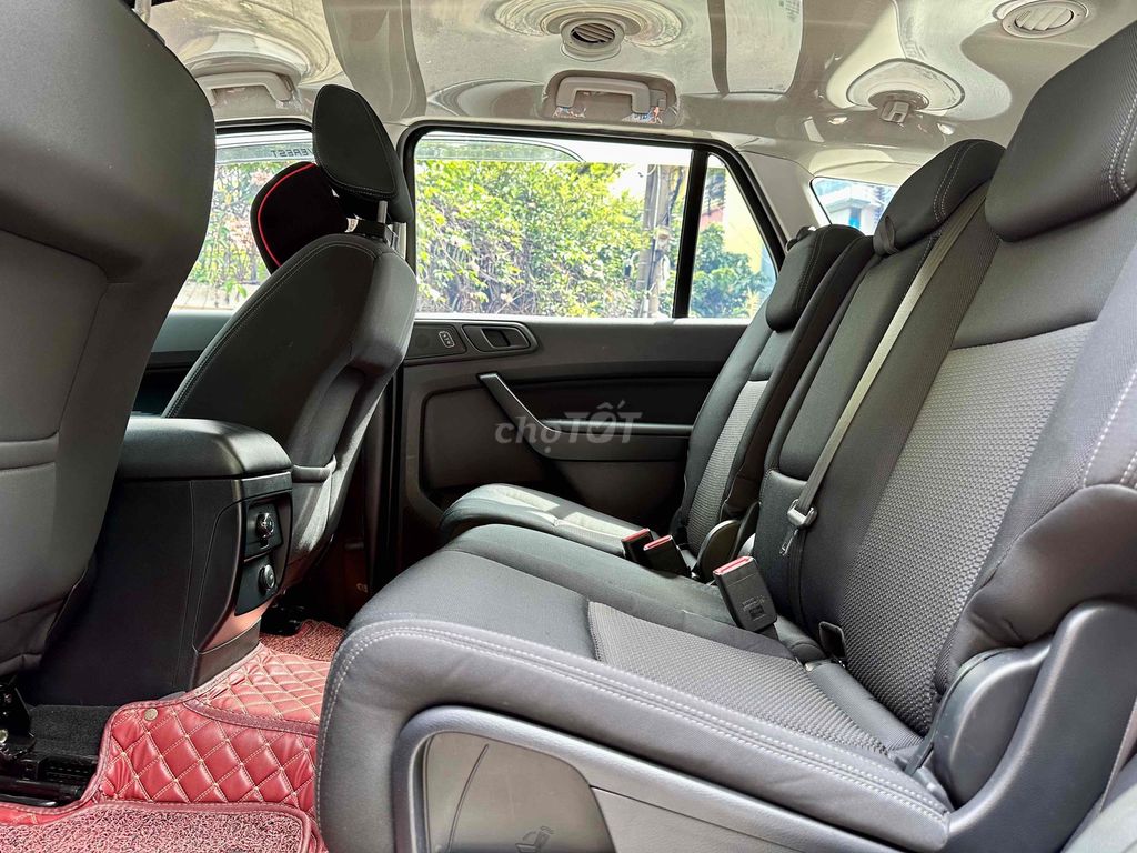 Ford Everest 2.0 AT Chất xe đẹp 1 Chủ - KM chuẩn 💯. Mua bán Ô tô tại Quận Gò Vấp Tp Hồ Chí Minh được đăng bởi DH AUTO FORD CHUYÊN XE FORD LƯỚT CHẤT LƯỢNG CAO hình 14