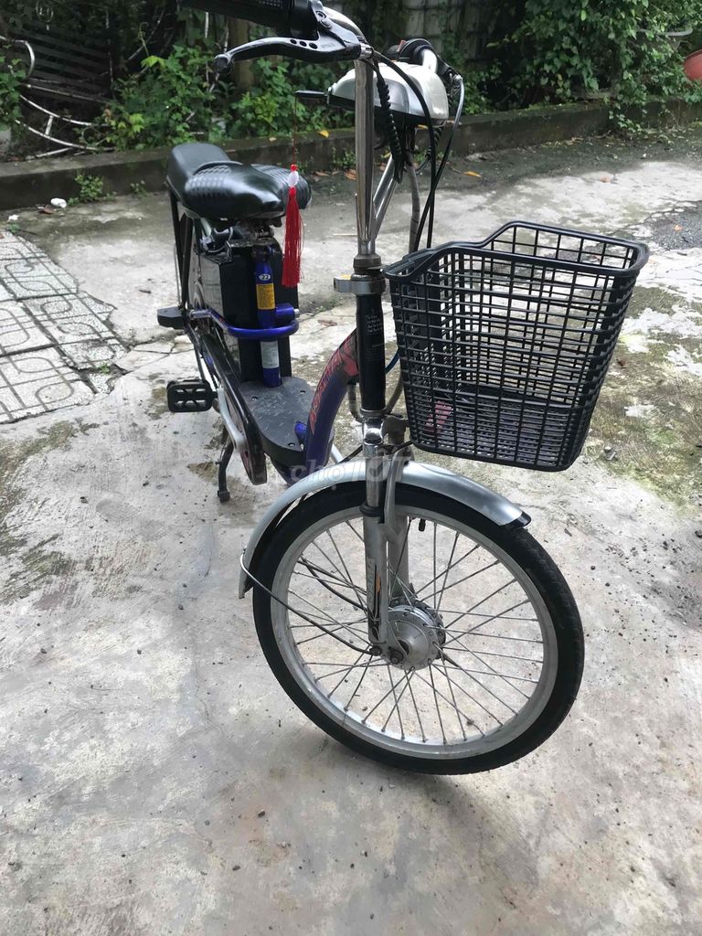 MỚI MUA XE MÁY CHO CON ĐI HỌC NÊN DU RA CÂN BÁN. Mua bán Xe điện tại Thành phố Thuận An Bình Dương được đăng bởi thuong hình 1